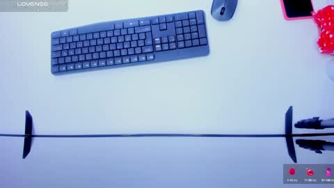 Tiara  online show from 09/14/25, 12:15