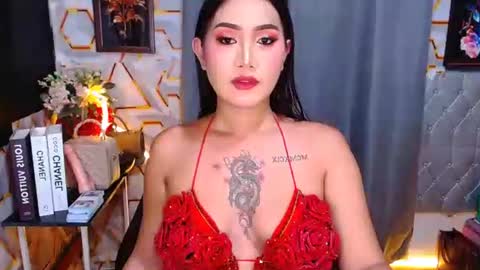 Snapshot of tiarrafoxs chatting on 05/28/26, 10:12 tiarrafoxs online show from 05/28/26, 10:12