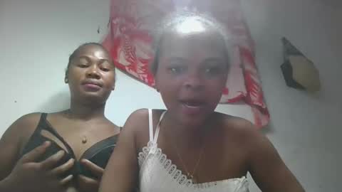 Snapshot of tibavy chatting on 11/07/25, 07:14 tibavy online show from 11/07/25, 07:14