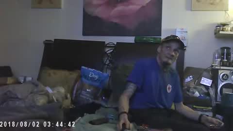 Snapshot of tibed1968836757 chatting on 12/17/25, 03:01 tibed1968836757 online show from 12/17/25, 03:01