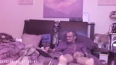 Snapshot of tibed1968836757 chatting on 12/23/25, 06:44 tibed1968836757 online show from 12/23/25, 06:44