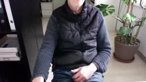 tiburzio online show from 12/01/25, 02:00