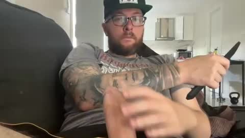 Snapshot of ticalsparks chatting on 11/11/25, 02:44 ticalsparks online show from 11/11/25, 02:44