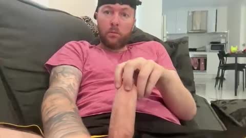 Snapshot of ticalsparks chatting on 12/03/25, 04:20 ticalsparks online show from 12/03/25, 04:20