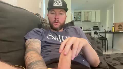 Snapshot of ticalsparks chatting on 01/08/26, 01:52 ticalsparks online show from 01/08/26, 01:52