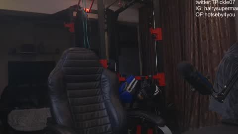 tickle_my_pickle07 online show from 02/03/25, 05:40