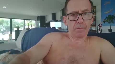 JustMe online show from 03/01/25, 06:11