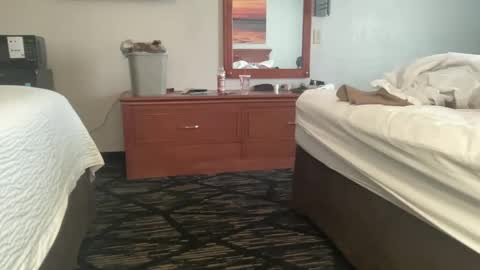 Tierra Henri online show from 09/12/25, 01:55