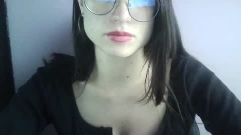 Snapshot of tifanny_a chatting on 02/07/25, 02:15 Tifanny online show from 02/07/25, 02:15