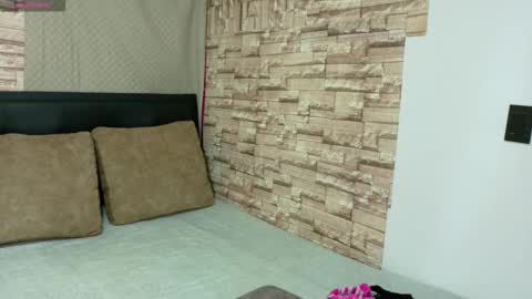 Snapshot of tifanny_fiire chatting on 02/10/26, 02:15 leidy online show from 02/10/26, 02:15