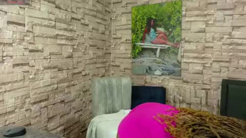 Snapshot of tifanny_fiire chatting on 06/18/26, 11:47 leidy online show from 06/18/26, 11:47