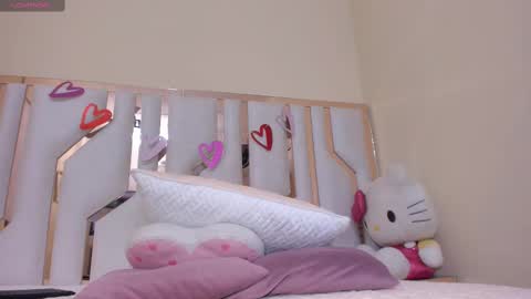    online show from 03/12/25, 01:36