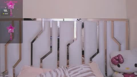    online show from 12/21/25, 07:43