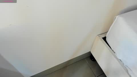 Karolina online show from 02/01/25, 07:23