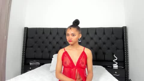 Tifany  online show from 11/06/25, 10:21