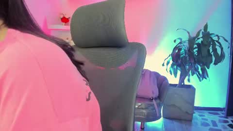 Snapshot of tifanywhite1_ chatting on 07/08/26, 04:06 online show from 07/08/26, 04:06