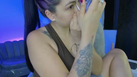 Snapshot of tifanywhite1_ chatting on 07/21/26, 04:37 online show from 07/21/26, 04:37
