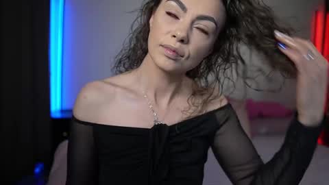 Tiffany online show from 02/14/25, 10:04