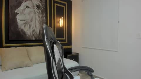 T I F F A N N Y online show from 03/12/26, 12:00