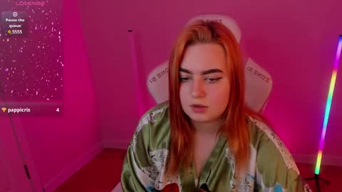 tiffany_chavezz online show from 02/23/25, 02:35