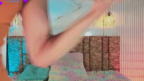 tiffany_johnson111 online show from 06/24/26, 07:24