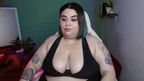 dont forget ask for custom vids  online show from 12/29/24, 10:01