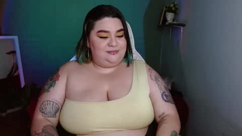 dont forget ask for custom vids  online show from 01/29/25, 07:15