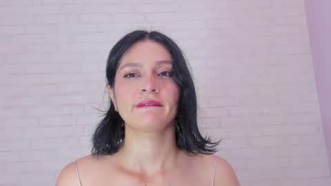 tiffany_mendez online show from 02/07/25, 12:06