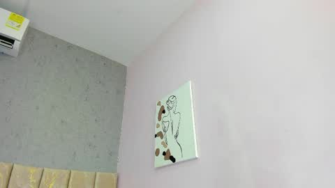 tiffany_mendez online show from 05/28/26, 12:02