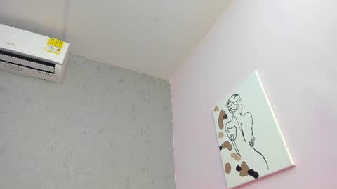 tiffany_mendez online show from 07/04/26, 12:00