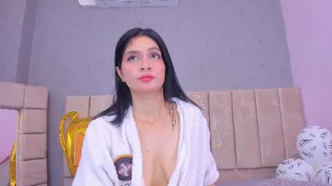 tiffany_mendez online show from 07/07/26, 12:09