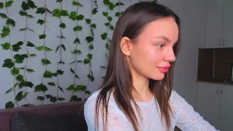 Tiffany online show from 03/31/26, 12:27