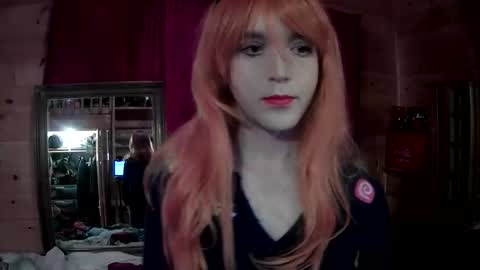 tiffanycase384727 online show from 10/22/25, 10:48