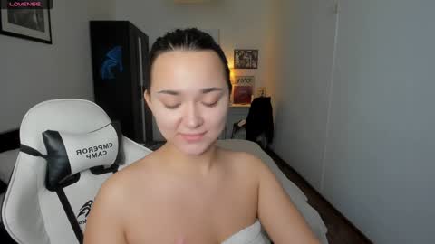  Tiffany  online show from 12/20/24, 09:43