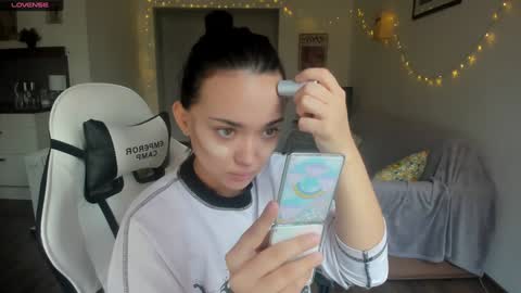  Tiffany  online show from 01/31/25, 09:05