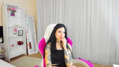 Tiffani online show from 03/24/26, 02:33