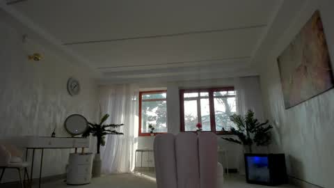 Tiffany Houston online show from 02/07/25, 01:11