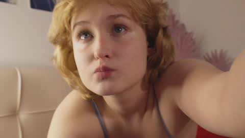 tiffanyjons online show from 01/26/25, 12:26