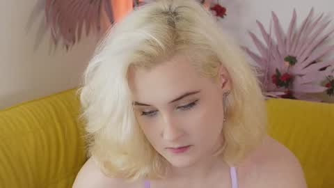 tiffanyjons online show from 10/12/25, 05:34