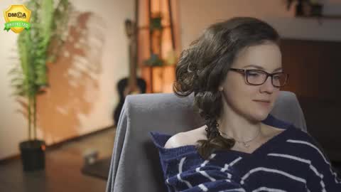 tiffanyriox online show from 02/10/26, 12:48