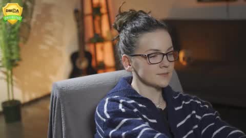 tiffanyriox online show from 02/25/26, 12:42