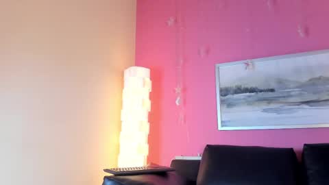 Stefany Suarez online show from 03/01/25, 01:07