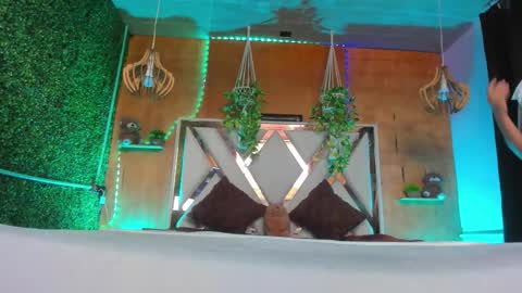 tiffanyy_deluxe online show from 03/05/26, 05:31