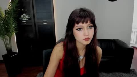 tiffanyyoun online show from 09/21/25, 04:14