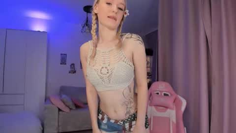 Tiffany online show from 01/17/26, 03:22