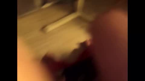 Snapshot of tiger736855 chatting on 04/04/26, 01:04 tiger736855 online show from 04/04/26, 01:04