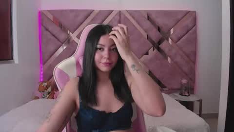 Snapshot of tigerbaby_ chatting on 07/04/26, 05:30 Ana online show from 07/04/26, 05:30
