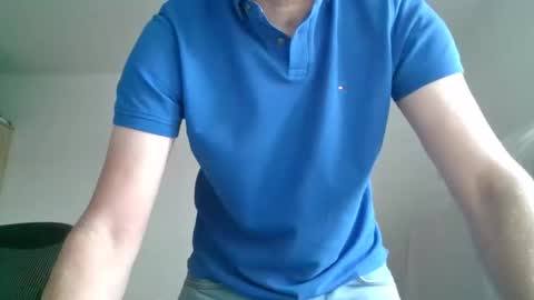 tigerjow941808 online show from 10/26/25, 10:43