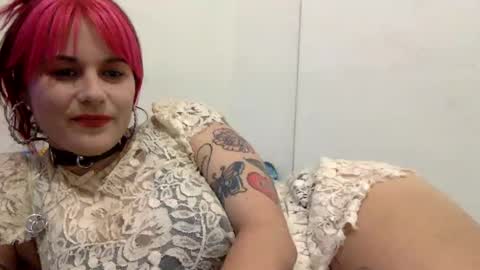 Tigerlily online show from 10/09/25, 05:27