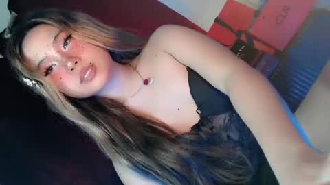 Snapshot of tight_elliana chatting on 05/24/26, 03:00 tight_elliana online show from 05/24/26, 03:00